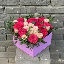 Цветочная композиция из Розы в коробке в Левошево