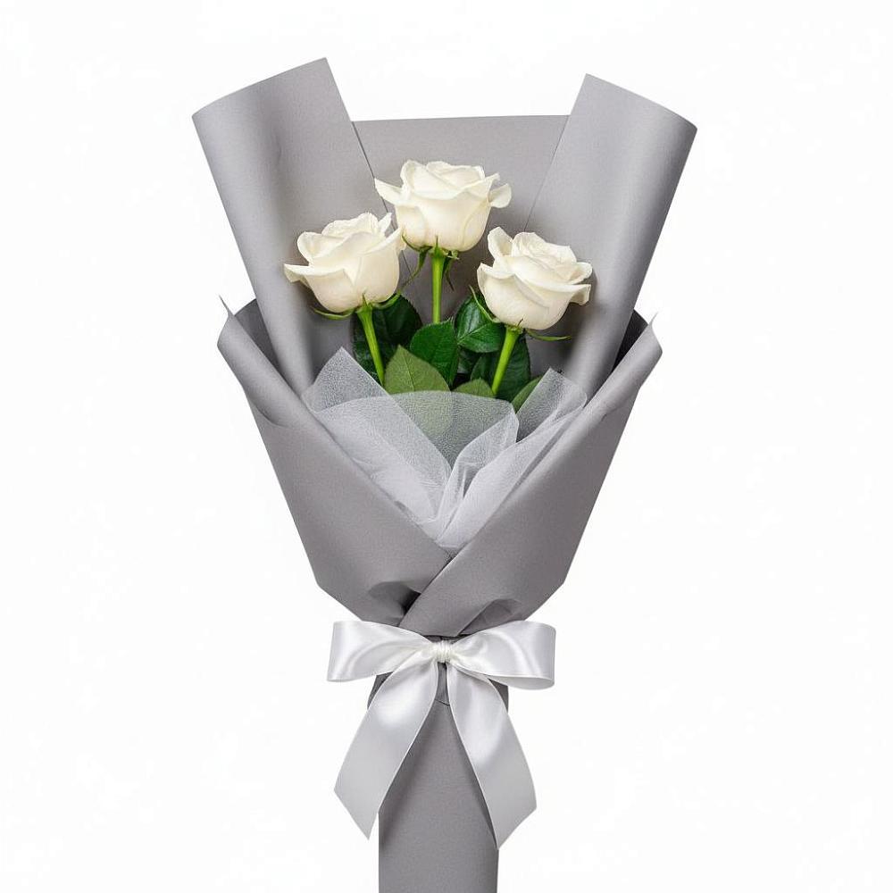 Букет 3 белые розы в Левошево