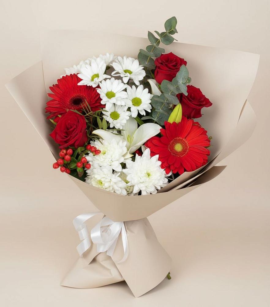 Букет цветов из: Розы, Хризантемы, Герберы и Лилии в Левошево