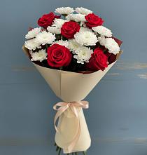 Букет цветов из:  Розы и Хризантемы в Левошево