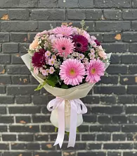 Букет цветов из:  Герберы и Хризантемы в Левошево