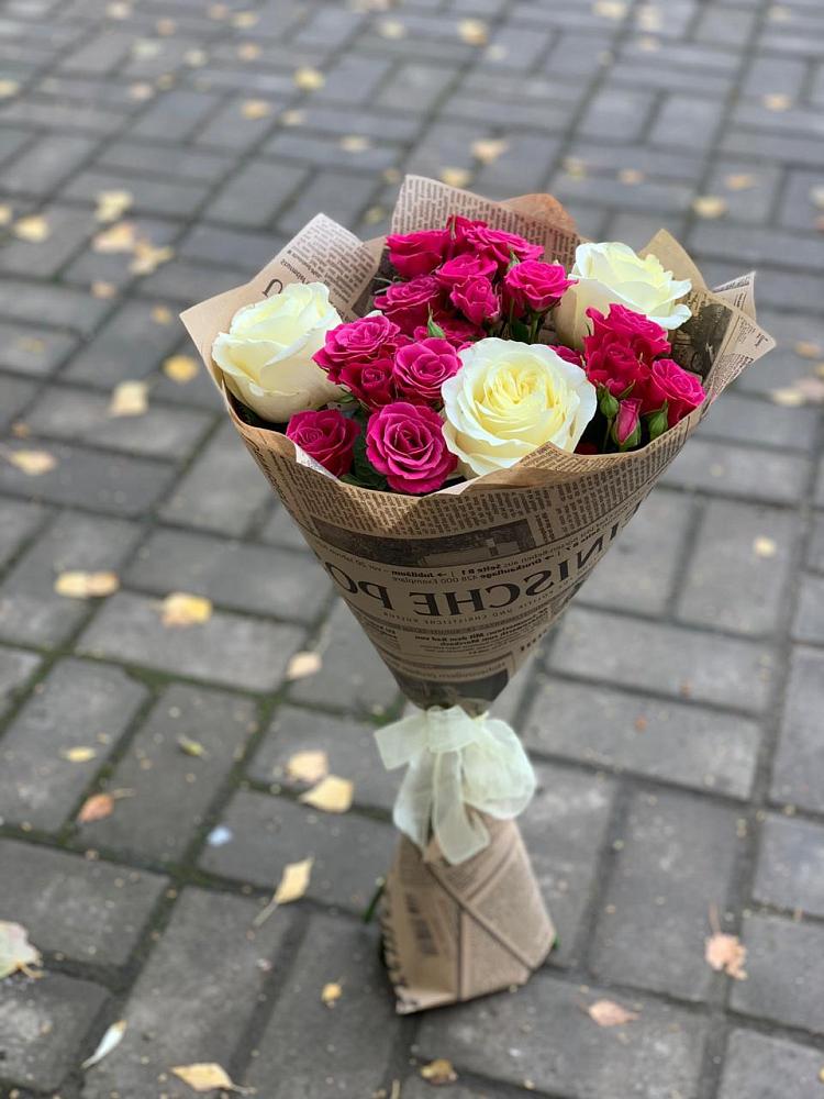 Букет цветов из: Розы в Левошево