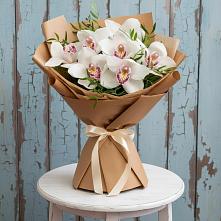 Букет цветов из:  Орхидеи и Розы в Левошево